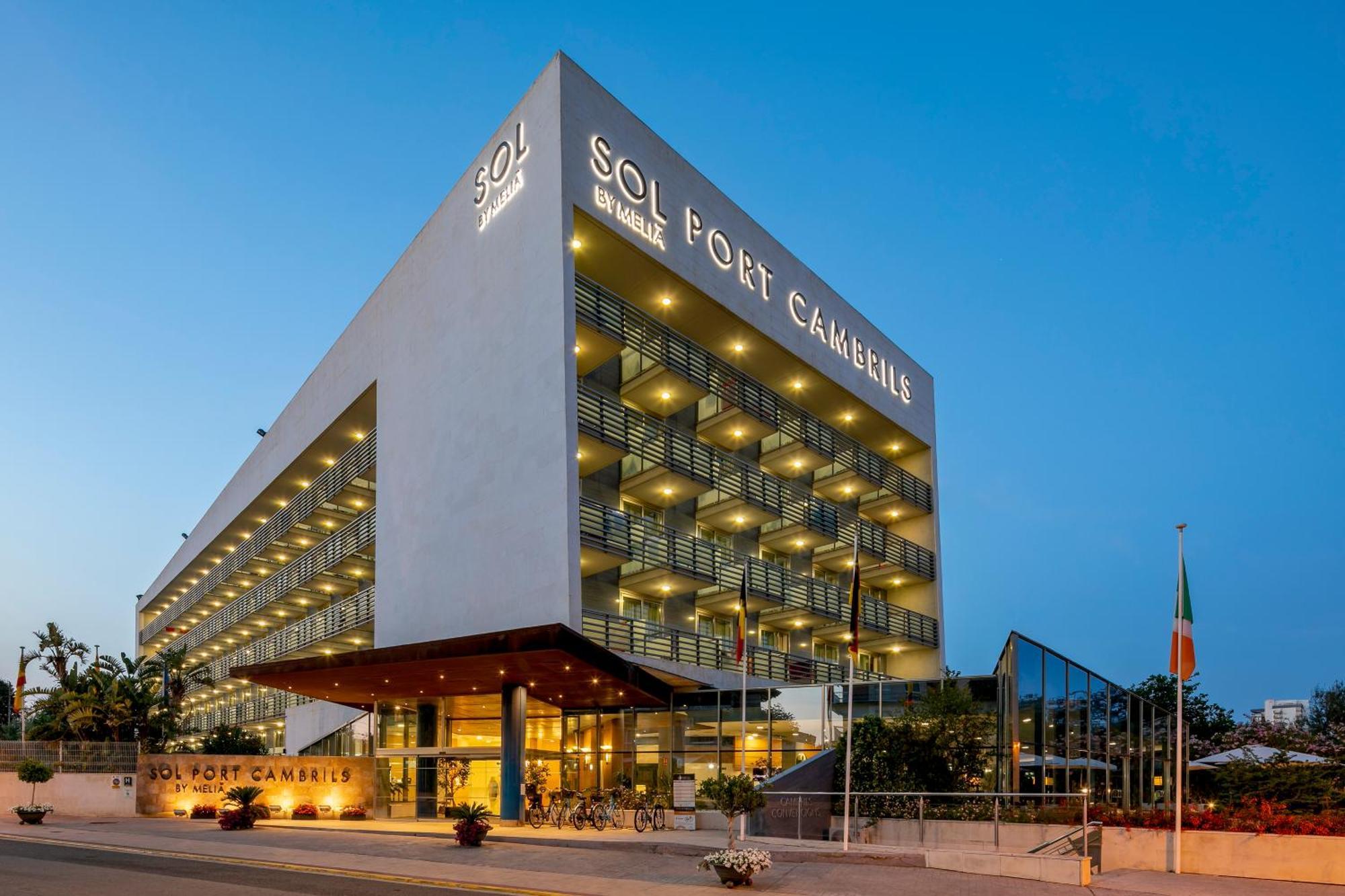 Sol Port Cambrils Hotel Exterior photo